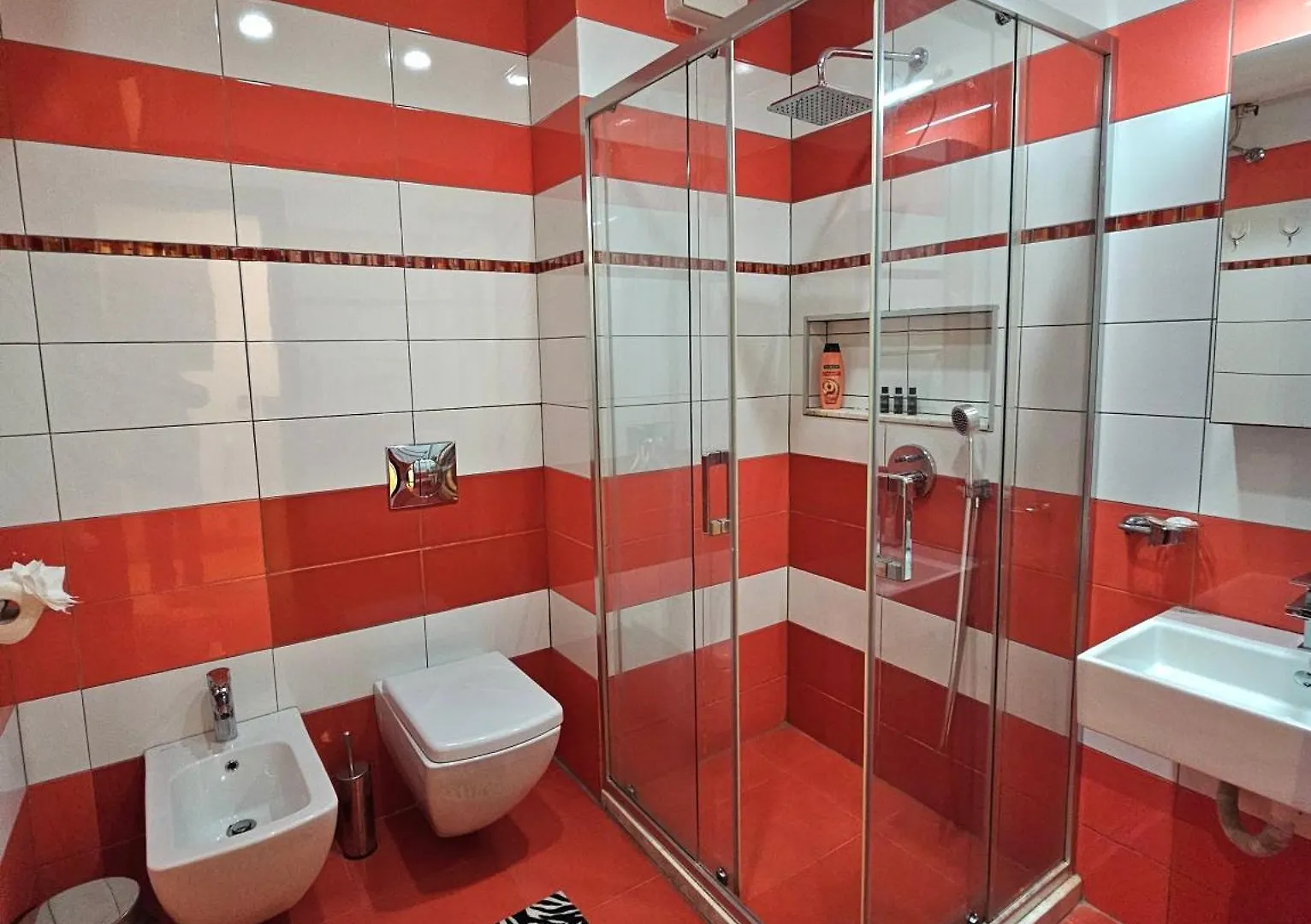 Center Apartment Easy_Luxury تيرانا 0*,  ألبانيا